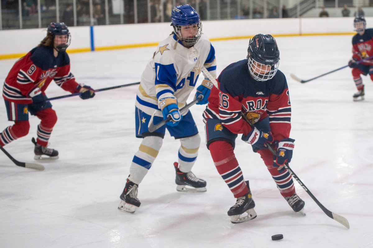 Orono girls vs Holy Angels Feb17-23 Earl Ebensteiner28